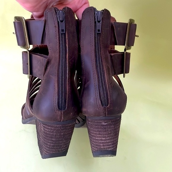 Brown Jeffrey Campbell distressed leather booties - Picture 12 of 16